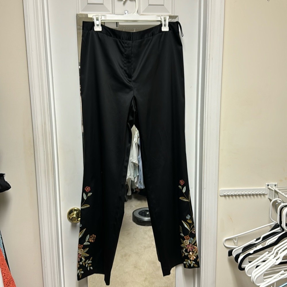 Spenser Jeremy Silky Embroidered Slacks